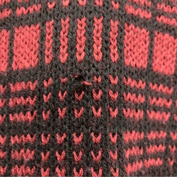 Timing Plaid Sweater Size Small - Picture 4 of 5